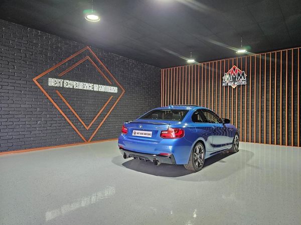 2017-BMW-2-Series-M240i-Coupe image:24
