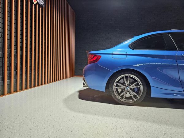 2017-BMW-2-Series-M240i-Coupe image:25