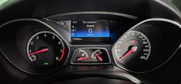2016-Ford-Focus-20-EcoBoost-ST3 image:11