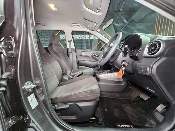 2025-Hyundai-Exter-12-Premium-Auto image:8