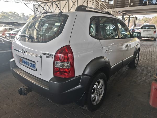 2010-Hyundai-Tucson-27-V6-GLS-Auto image:5
