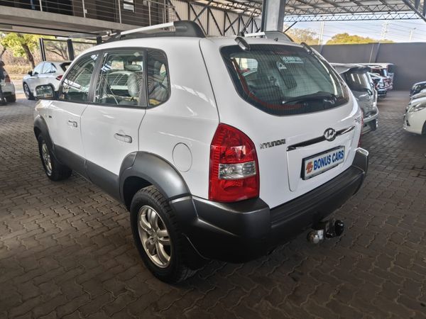 2010-Hyundai-Tucson-27-V6-GLS-Auto image:6