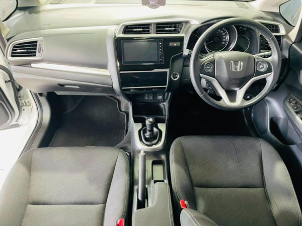 2021-Honda-WR-V-12-Elegance image:20