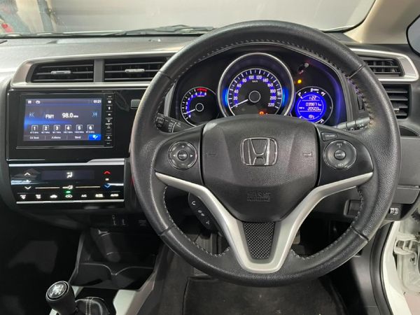 2021-Honda-WR-V-12-Elegance image:21