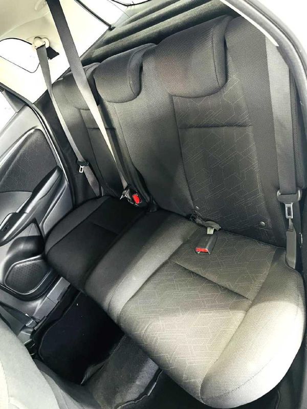 2021-Honda-WR-V-12-Elegance image:24
