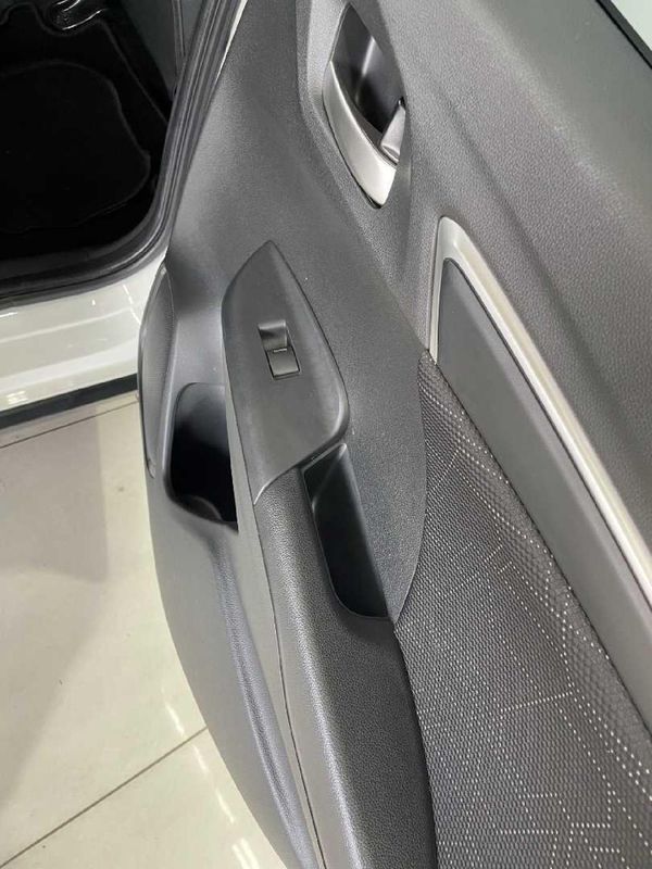 2021-Honda-WR-V-12-Elegance image:28