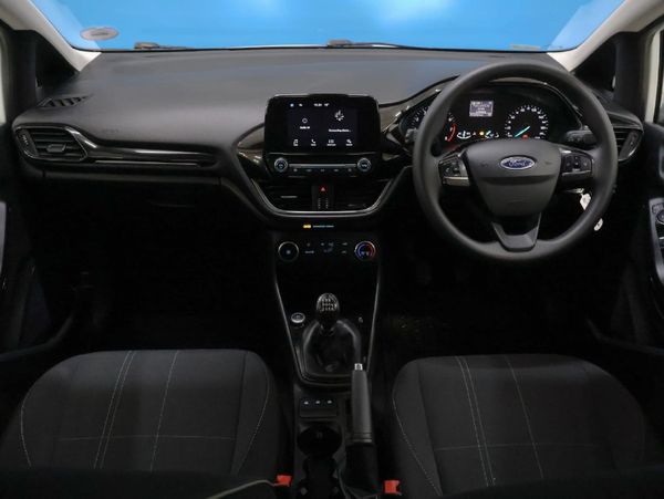2018-Ford-Fiesta-10-EcoBoost-Trend-5-dr image:26
