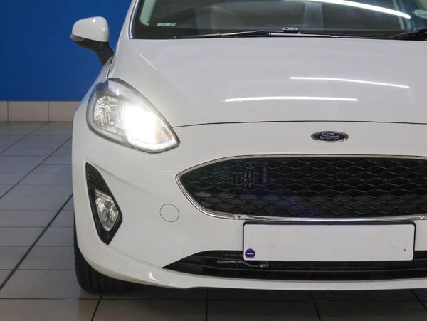 2018-Ford-Fiesta-10-EcoBoost-Trend-5-dr image:6