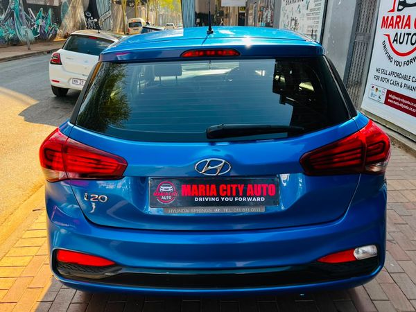 2020-Hyundai-i20-14-Fluid image:5