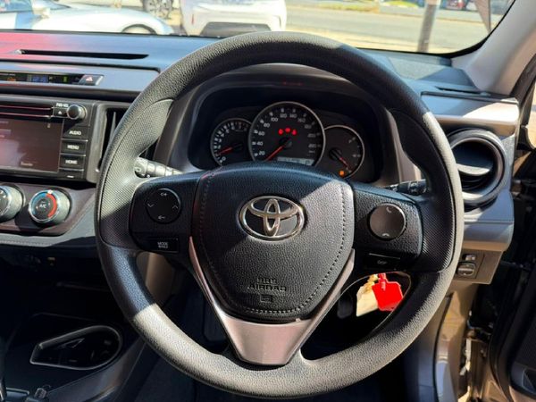 2016-Toyota-RAV4-20-GX-Auto image:9