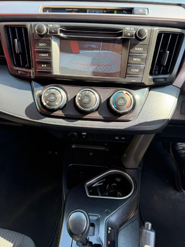 2016-Toyota-RAV4-20-GX-Auto image:13