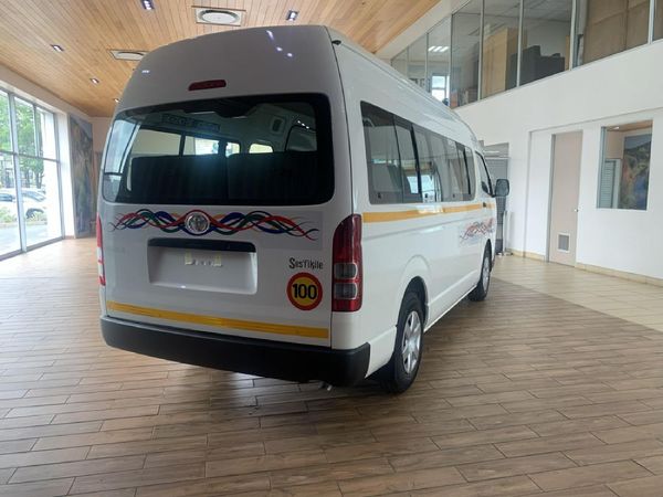 2026-Toyota-Quantum-25-D-4D-Sesfikile-16-seat image:6