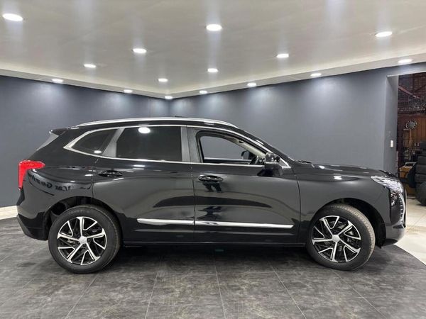 2022-Haval-Jolion-15T-Super-Luxury-Auto image:5