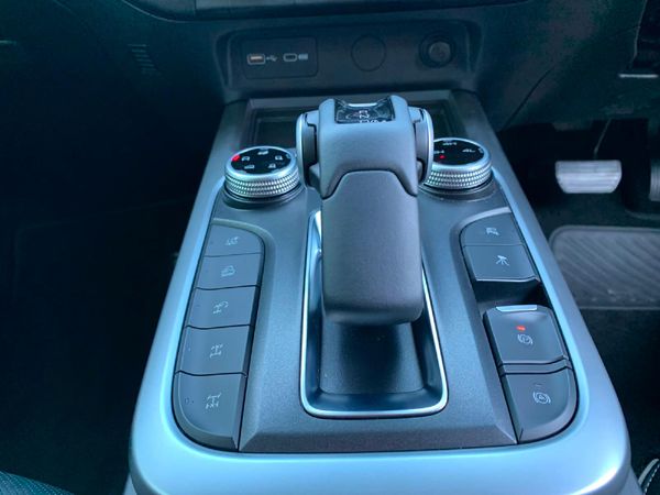2025-GWM-Tank-300-24TD-Ultra-Luxury-4x4-Auto image:9