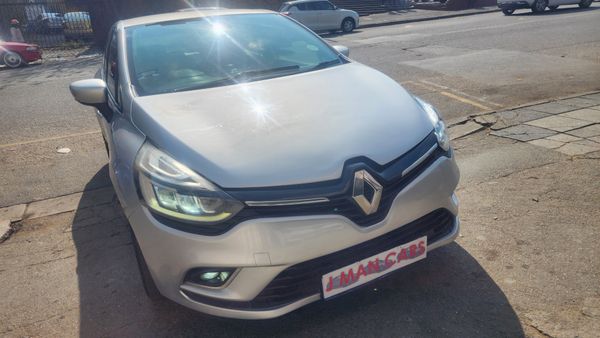 2018-Renault-Clio-IV-900T-Dynamique-5-dr-66kW image:1