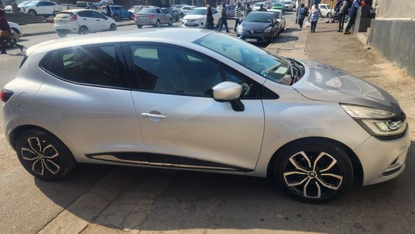 2018-Renault-Clio-IV-900T-Dynamique-5-dr-66kW image:4