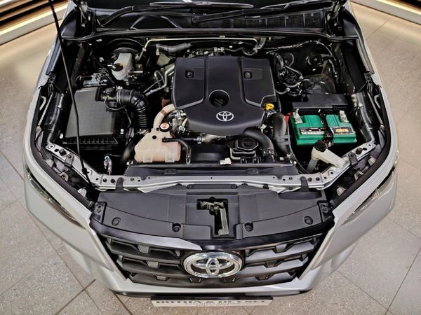 2021-Toyota-Fortuner-24-GD-6-Raised-Body-Auto image:32