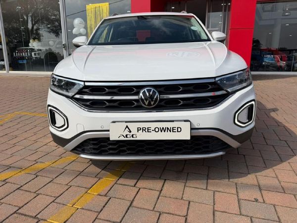 2023-Volkswagen-T-Roc-14-TSI-Design-Auto image:1
