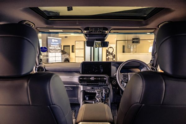 2026-Toyota-Land-Cruiser-Prado-VX-L-28GD-Auto image:9