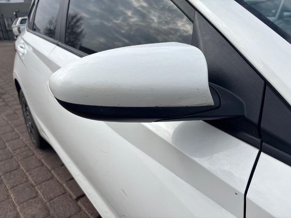 2023-Hyundai-i20-10-TGDI-Fluid image:9