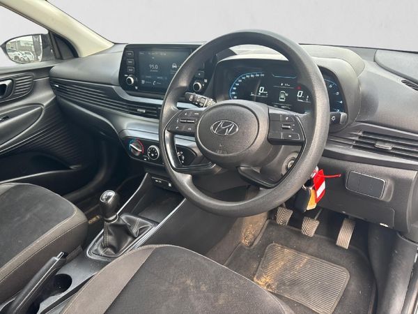 2023-Hyundai-i20-10-TGDI-Fluid image:12