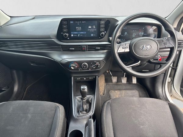 2023-Hyundai-i20-10-TGDI-Fluid image:17