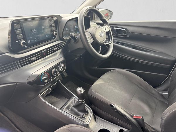 2023-Hyundai-i20-10-TGDI-Fluid image:18