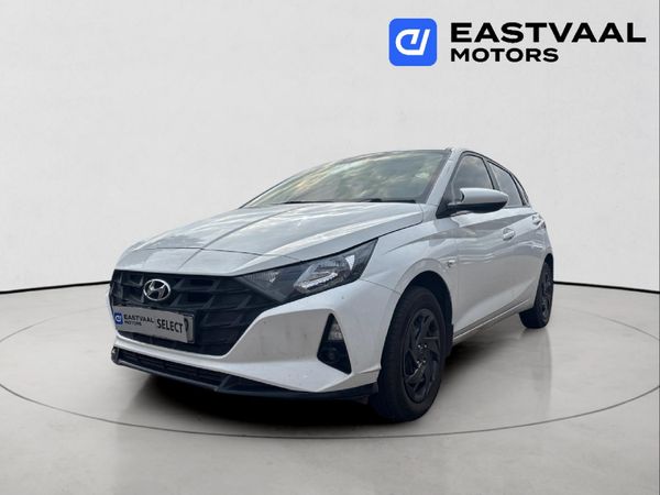 2023-Hyundai-i20-10-TGDI-Fluid image:2
