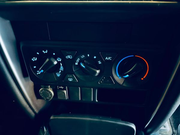 2023-Toyota-Fortuner-24-GD-6-Raised-Body-Auto image:12