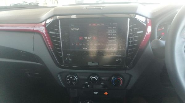 2026-Isuzu-D-Max-19-DDI-HR-X-Rider-Auto-Double-Cab image:20