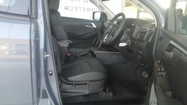 2026-Isuzu-D-Max-19-DDI-HR-LS-Auto-E-Cab image:10