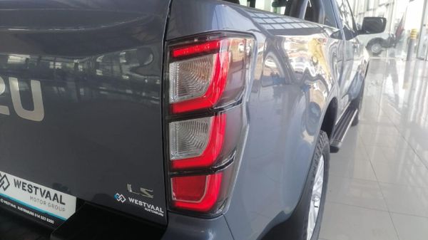 2026-Isuzu-D-Max-19-DDI-HR-LS-Auto-E-Cab image:8