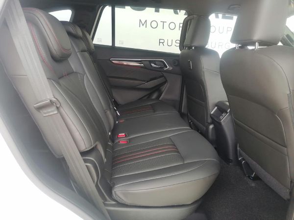 2026-Isuzu-Mu-x-30D-Onyx-XT-4x4-Auto image:14