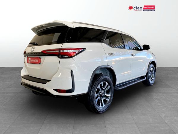 2025-Toyota-Fortuner-28-GD-6-RB-Auto image:1