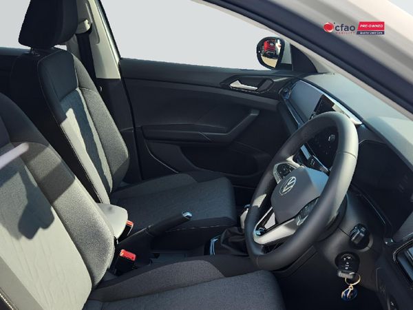 2025-Volkswagen-T-Cross-10-TSI-Life-Auto image:12