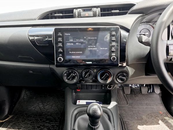 2026-Toyota-Hilux-24-GD-6-Raider-4x4-Double-Cab image:12