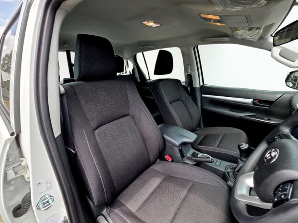 2026-Toyota-Hilux-24-GD-6-Raider-4x4-Double-Cab image:14