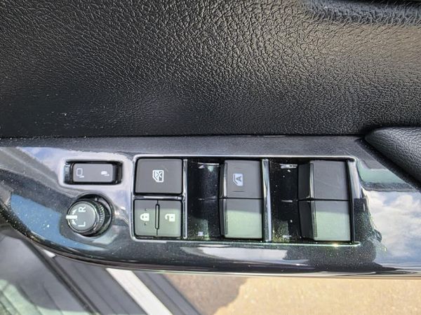 2026-Toyota-Hilux-24-GD-6-Raider-4x4-Double-Cab image:20