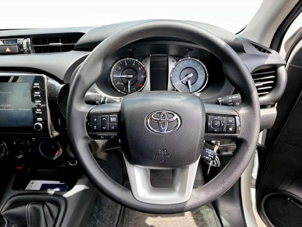 2026-Toyota-Hilux-24-GD-6-Raider-4x4-Double-Cab image:7