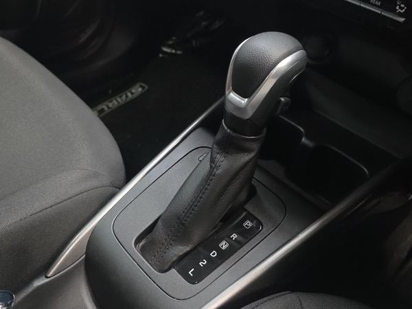 2025-Toyota-Starlet-15-XR-Auto image:11