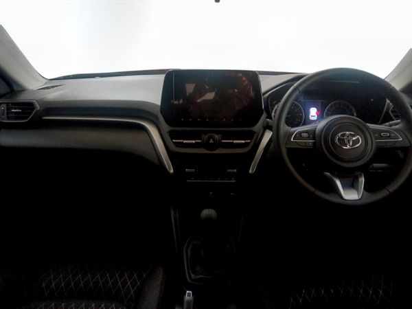2026-Toyota-Urban-Cruiser-15-XR image:12