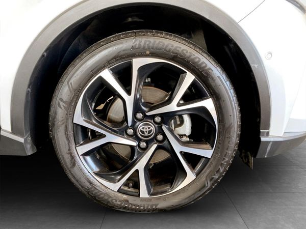 2021-Toyota-C-HR-12T-Luxury-Auto image:19