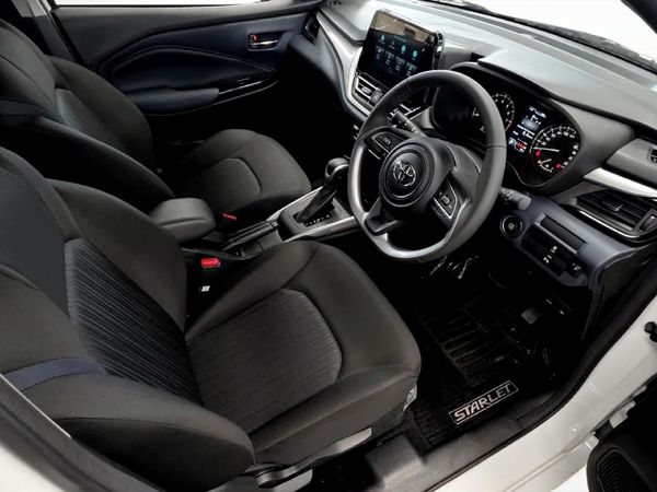 2025-Toyota-Starlet-15-XR-Auto image:10