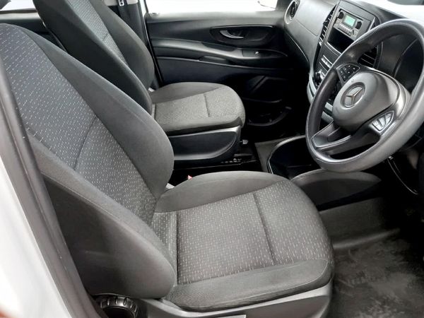 2022-Mercedes-Benz-Vito-116-22-CDI-Tourer-Pro-Auto image:10