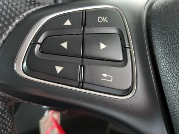 2022-Mercedes-Benz-Vito-116-22-CDI-Tourer-Pro-Auto image:7