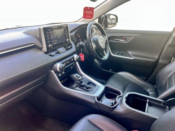 2020-Toyota-RAV4-20-VX-Auto image:6