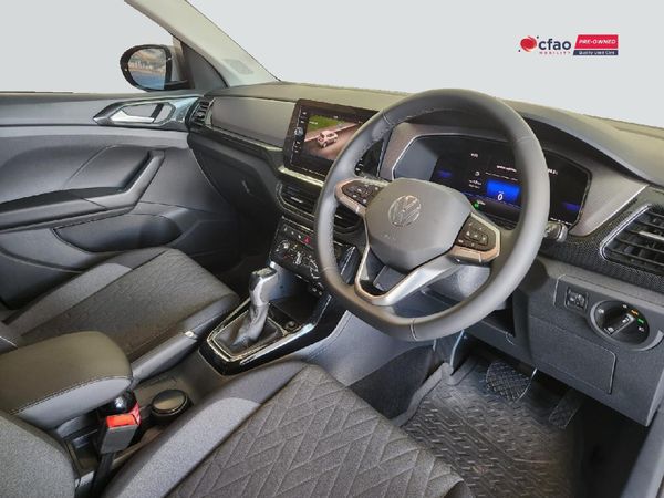 2026-Volkswagen-T-Cross-10-TSI-Life-Auto image:15