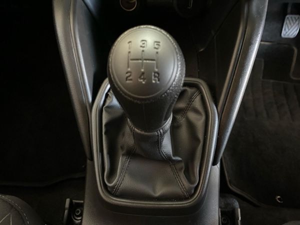 2026-Toyota-Urban-Cruiser-15-XR image:10