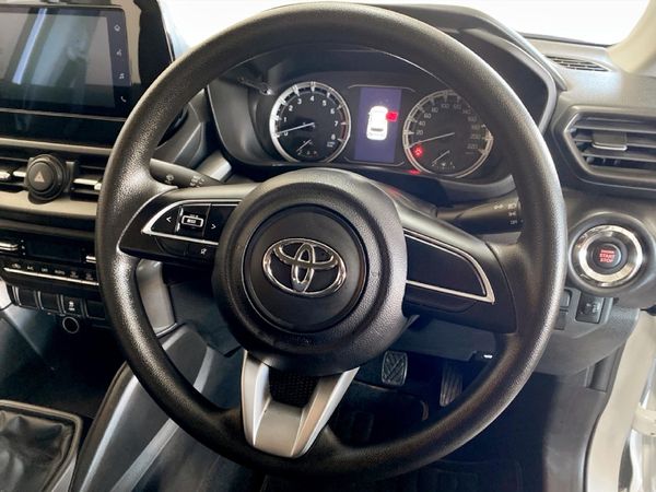 2026-Toyota-Urban-Cruiser-15-XR image:7