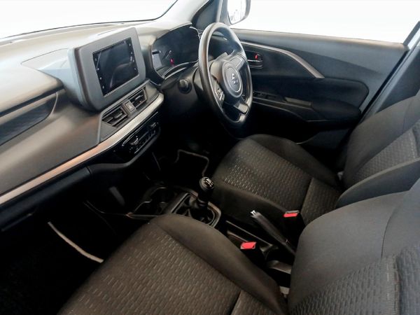 2025-Suzuki-Swift-12-GL image:6